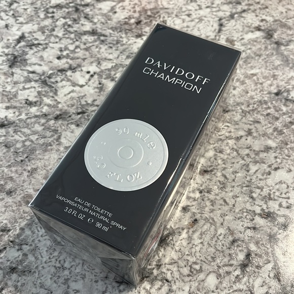 Davidoff Champion 90ml Edt Spray - Picture 3 of 8